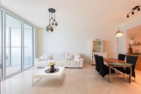 Condo in Sunny Isles Beach, Florida, 3 bedrooms  № 1863115 - photo 23