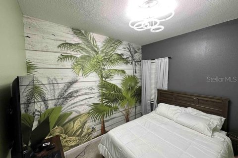 Casa en alquiler en Kissimmee, Florida, 12 dormitorios, 442.4 m2 № 1908916 - foto 24
