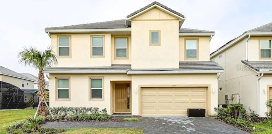 Casa en Kissimmee, Florida 12 dormitorios, 442.4 m2 № 1908916