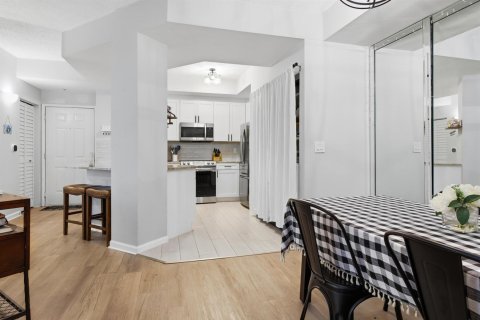 Copropriété à vendre à West Palm Beach, Floride: 2 chambres, 105.91 m2 № 2191019 - photo 12