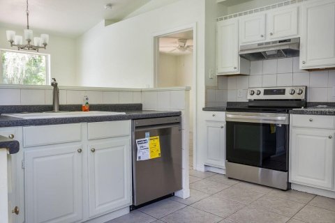 Casa en alquiler en DeLand, Florida, 3 dormitorios, 96.43 m2 № 1916507 - foto 4