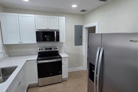 Appartement à louer à Sanford, Floride: 2 chambres, 107.77 m2 № 2389371 - photo 5