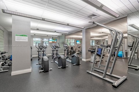 Copropriété à vendre à Hollywood, Floride: 1 chambre, 99.41 m2 № 2089706 - photo 21