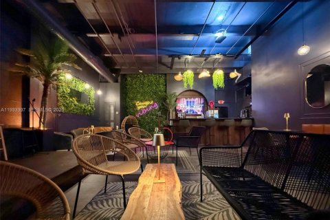 Propiedad comercial en venta en Doral, Florida № 1992175 - foto 22