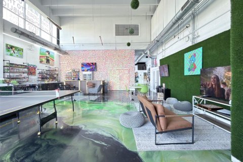 Propiedad comercial en venta en Doral, Florida № 1992175 - foto 29