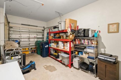 Adosado en venta en Cutler Bay, Florida, 3 dormitorios, 145.11 m2 № 2034800 - foto 18