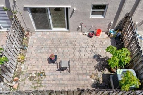 Adosado en venta en Cutler Bay, Florida, 3 dormitorios, 145.11 m2 № 2034800 - foto 22