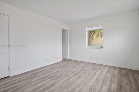 Купить виллу или дом в Холливуд, Флорида 4 спальни, 169.73м2, № 2043363 - фото 19