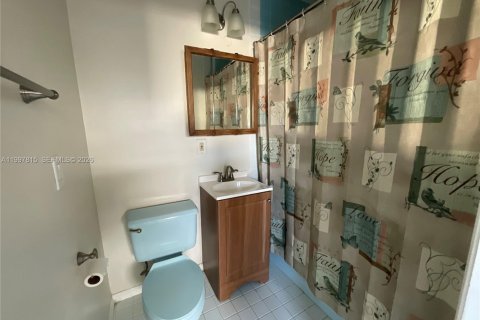 Appartement à louer à Miami, Floride: 1 chambre, 210.33 m2 № 2064154 - photo 11