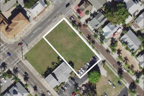 Terreno en venta en Punta Gorda, Florida № 214438 - foto 1
