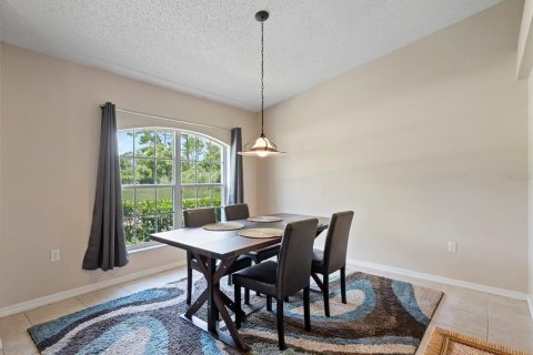 Villa ou maison à vendre à Deltona, Floride: 3 chambres, 167.97 m2 № 1915046 - photo 4