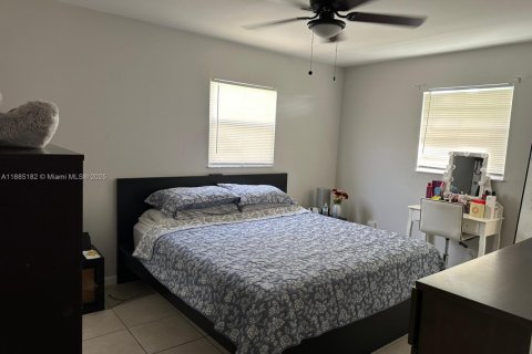 Villa ou maison à vendre à Port St. Lucie, Floride: 2 chambres, 94.95 m2 № 1933918 - photo 7