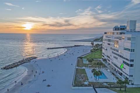 Condo à Saint Pete Beach, Floride, 1 chambre  № 2205200