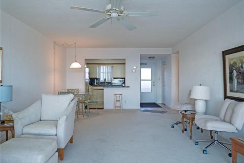 Condominio en venta en Saint Pete Beach, Florida, 1 dormitorio, 96.25 m2 № 2205200 - foto 13