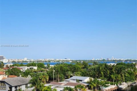 Copropriété à louer à North Miami, Floride: 2 chambres, 91.97 m2 № 1956645 - photo 6