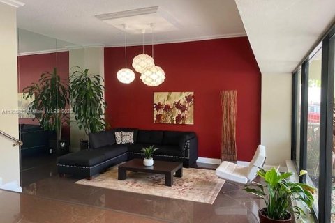 Copropriété à louer à North Miami, Floride: 2 chambres, 91.97 m2 № 1956645 - photo 10