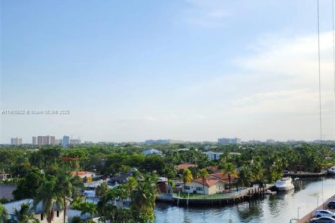 Copropriété à louer à North Miami, Floride: 2 chambres, 91.97 m2 № 1956645 - photo 26