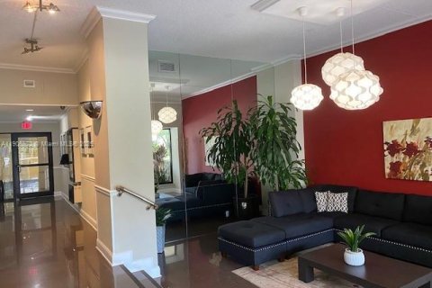 Copropriété à louer à North Miami, Floride: 2 chambres, 91.97 m2 № 1956645 - photo 11