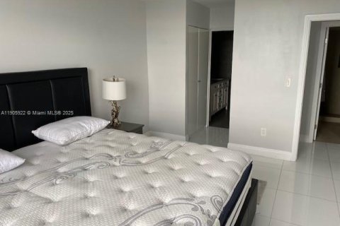 Copropriété à louer à North Miami, Floride: 2 chambres, 91.97 m2 № 1956645 - photo 22