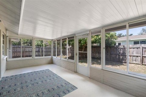 House in Palm Harbor, Florida 3 bedrooms, 150.13 sq.m. № 1876161 - photo 22