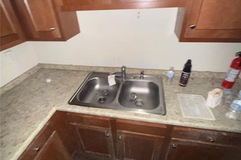 House in Jacksonville, Florida 3 bedrooms, 128.02 sq.m. № 2222782 - photo 27
