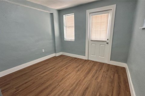 Appartement à louer à Saint Petersburg, Floride: 1 chambre, 39.02 m2 № 1885216 - photo 2