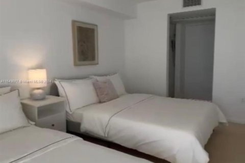 Купить кондоминиум в Майами, Флорида 1 спальня, 76.64м2, № 2035271 - фото 7