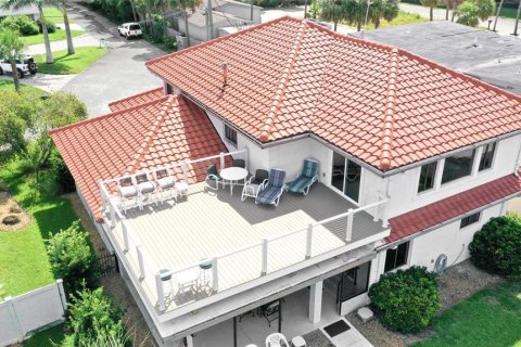 Купить виллу или дом в Порт-Оранж, Флорида 6 комнат, 332.03м2, № 1905804 - фото 15