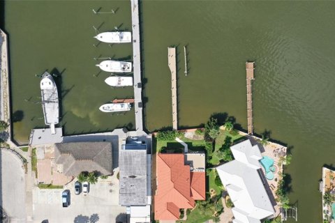 Купить виллу или дом в Порт-Оранж, Флорида 6 комнат, 332.03м2, № 1905804 - фото 7
