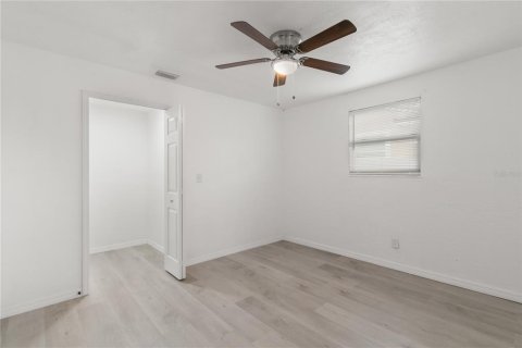 Casa en alquiler en Saint Petersburg, Florida, 3 dormitorios, 149.94 m2 № 1883535 - foto 22
