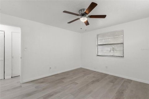 Casa en alquiler en Saint Petersburg, Florida, 3 dormitorios, 149.94 m2 № 1883535 - foto 20