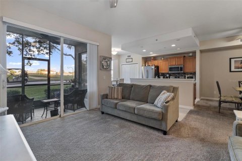Condo in Bradenton, Florida, 2 bedrooms  № 1655664 - photo 4