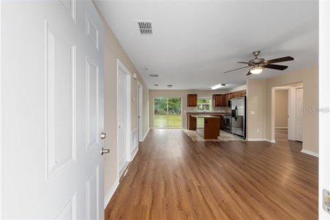 Casa en alquiler en Belleview, Florida, 3 dormitorios, 103.96 m2 № 1866392 - foto 5