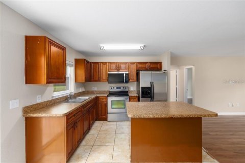 Casa en alquiler en Belleview, Florida, 3 dormitorios, 103.96 m2 № 1866392 - foto 9
