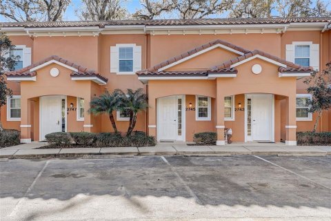 Townhouse in Kissimmee, Florida 2 bedrooms, 119.84 sq.m. № 1766061 - photo 1