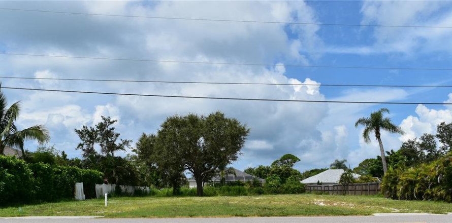 Land in Englewood, Florida № 1858202