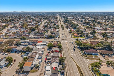 Adosado en venta en Miami Gardens, Florida, 3 dormitorios, 96.06 m2 № 2027961 - foto 29