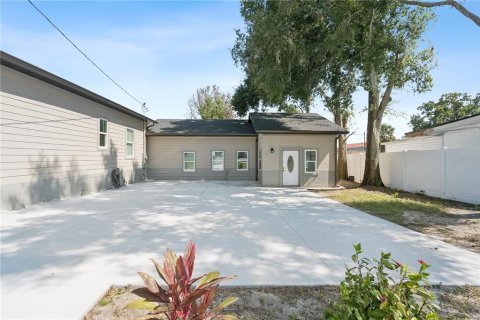 Villa ou maison à vendre à Winter Haven, Floride: 4 chambres, 207.17 m2 № 2305113 - photo 16