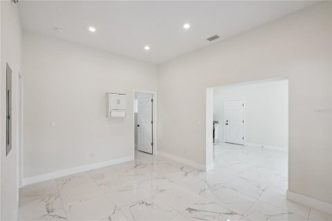 Villa ou maison à vendre à Winter Haven, Floride: 4 chambres, 207.17 m2 № 2305113 - photo 22
