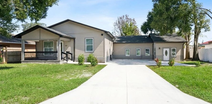 Villa ou maison à Winter Haven, Floride 4 chambres, 207.17 m2 № 2305113