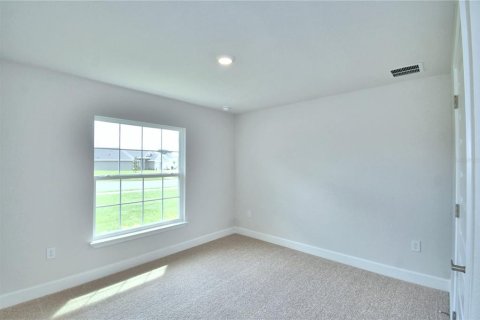 House in Auburndale, Florida 4 bedrooms, 163.04 sq.m. № 2215232 - photo 18