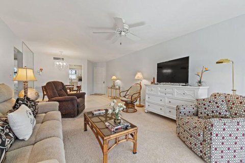 Copropriété à vendre à Jupiter, Floride: 2 chambres, 98.76 m2 № 2400836 - photo 7