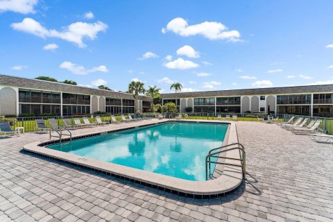 Copropriété à vendre à Jupiter, Floride: 2 chambres, 98.76 m2 № 2400836 - photo 4