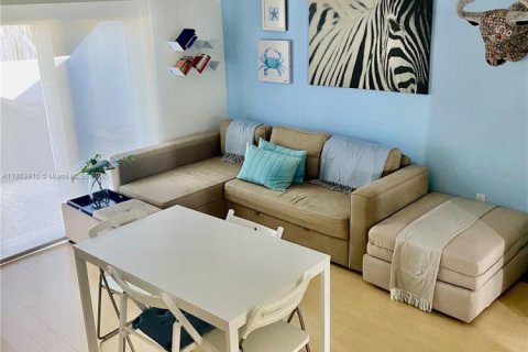 Touwnhouse à Key Biscayne, Floride 1 chambre, 72.09 m2 № 2015314
