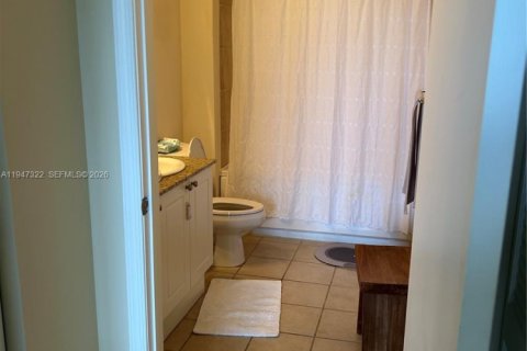 Condominio en venta en Aventura, Florida, 2 dormitorios, 109.16 m2 № 2003686 - foto 30