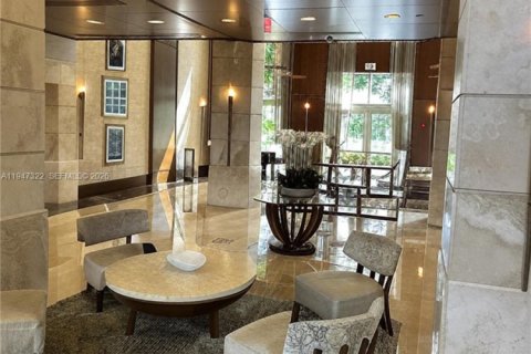 Condominio en venta en Aventura, Florida, 2 dormitorios, 109.16 m2 № 2003686 - foto 9