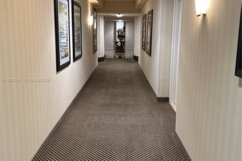 Condominio en venta en Aventura, Florida, 2 dormitorios, 109.16 m2 № 2003686 - foto 12