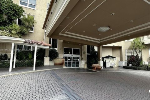 Condominio en venta en Aventura, Florida, 2 dormitorios, 109.16 m2 № 2003686 - foto 5