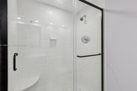 Купить кондоминиум в Авентура, Флорида 2 спальни, 139.35м2, № 2019527 - фото 16