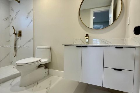 Villa ou maison à vendre à Miami, Floride: 4 chambres, 122.91 m2 № 1949183 - photo 19
